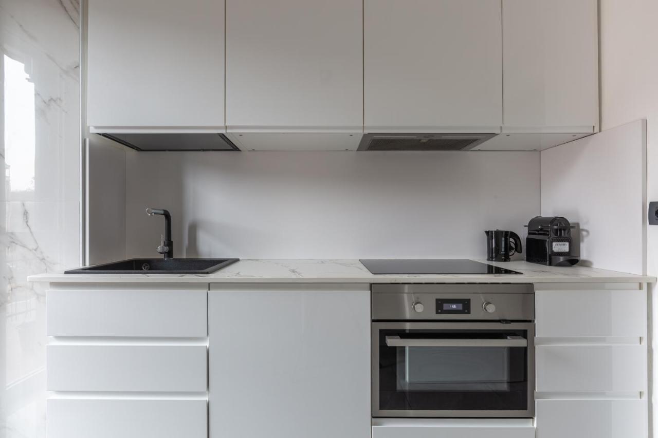 Bnbutler - Largo Promessi Sposi - Moderno E Confortevole Milano Dış mekan fotoğraf